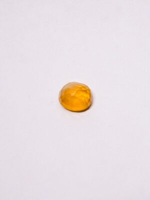 Pukhraj - Yellow sapphire - 1.990 Carats