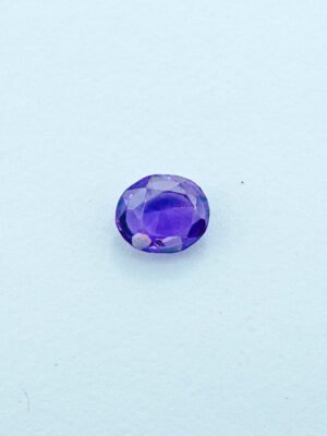 Neelam - Blue sapphire - 3.930 Carats